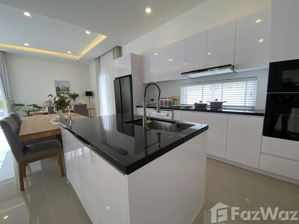 3-bed pool villa · Thap Tai, photo 2